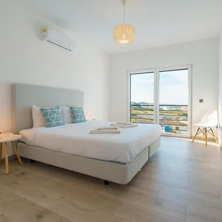 Villa Silver With Ocean View