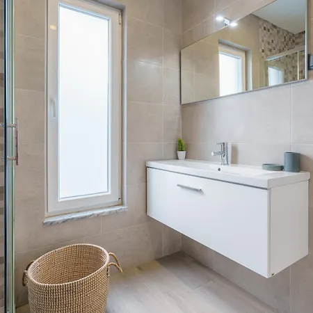 Βίλα Silver With Ocean View *