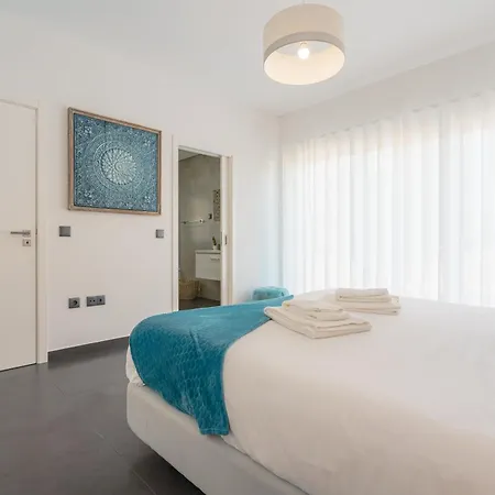 Silver With Ocean View *